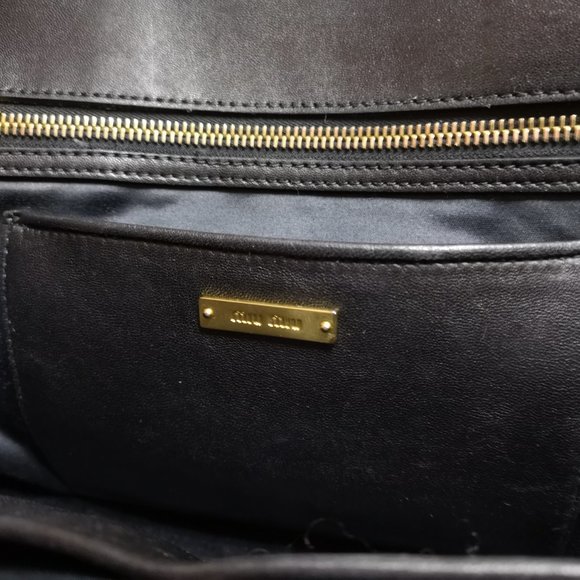 Miu Miu Authentic MATELASSÉ NAPPA LEATHER HANDBAG - Picture 9 of 16